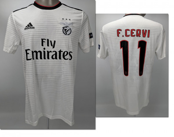 Franco Cervi am 27.11.2018 gegen Bayern München, Benfica, SL - Trikot 2018/2019