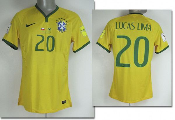 Lucas Lima, 8.10.2015 gegen Chile WM Qualifikation, Brasilien - Trikot 2015