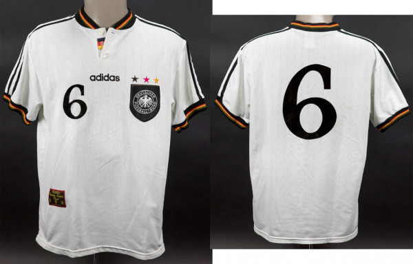 Olaf Thon am 10.09.1997 gegen Armenien, DFB - Trikot 1997 WM Qualifikation